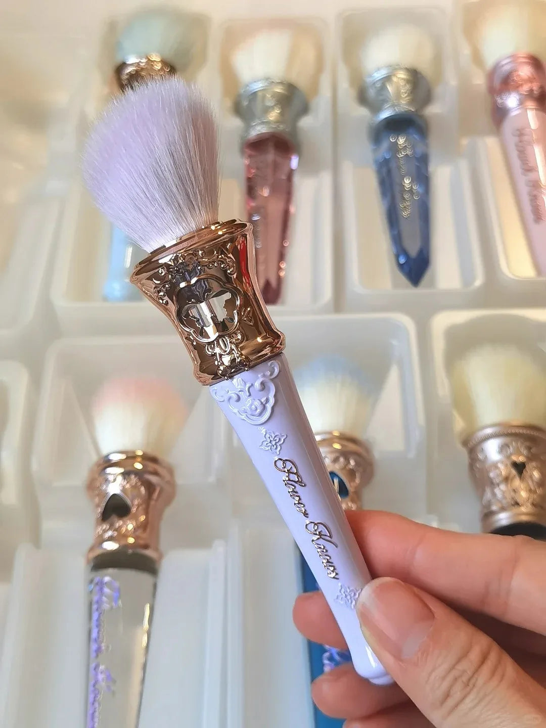 Professional Mermaid Makeup Brush for Precision Blending - 25