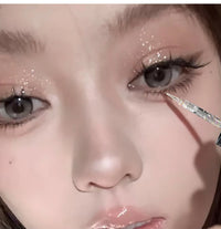 Pearlescent Liquid Glitter Eyeshadow for Radiant Sparkle