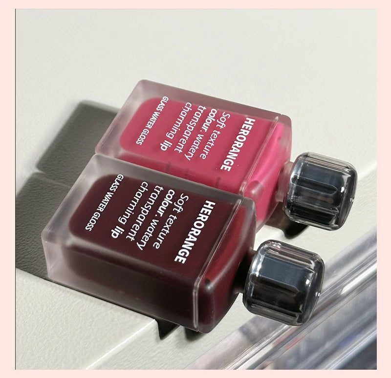 Glass-Finish Moisturizing Lip Gloss - 24