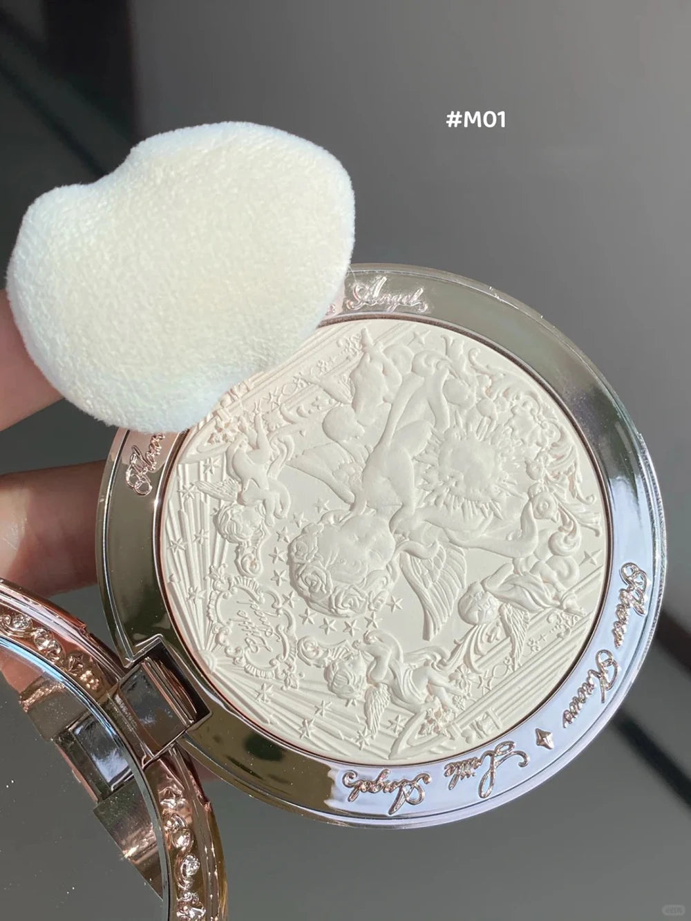 Embossed Shimmer Face Highlighter Palette - 9