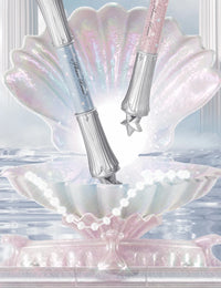 Dual-Ended Mermaid Glow Highlighting and Contouring Stick