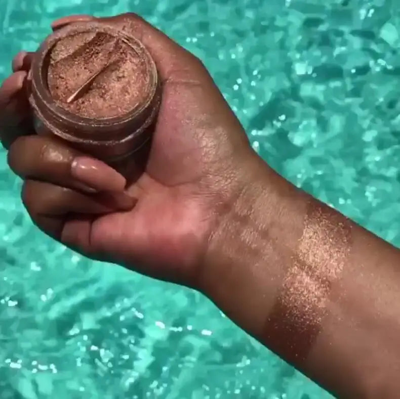 Shimmering Loose Highlighter Powder for Face and Body - 26