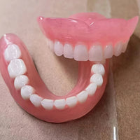 Instant Comfort Silicone Denture Set for a Natural Smile