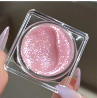 Shimmering Cream Highlighter for Radiant Glow