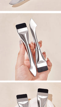 Dual-Ended Flawless Foundation Brush and Applicator