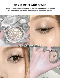 Shimmering High-Gloss Pearlescent Face and Eye Highlighter
