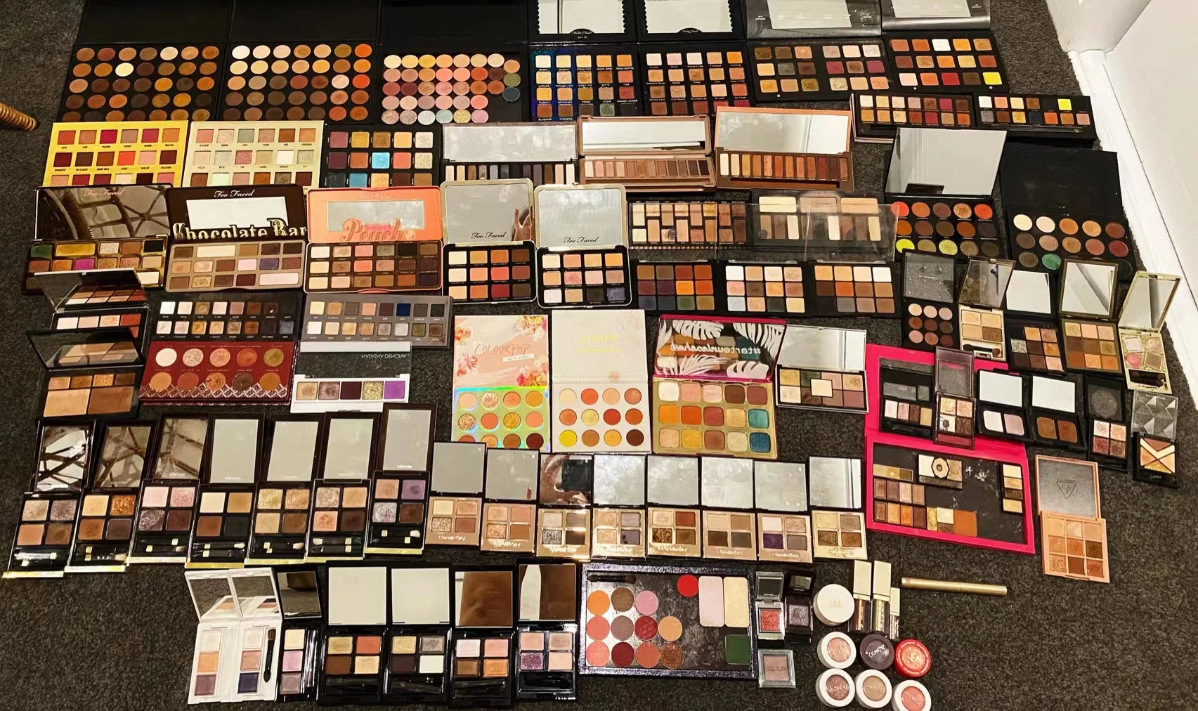 Professional Makeup Surprise Gift Set - 11