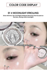 Shimmering High-Gloss Pearlescent Face and Eye Highlighter